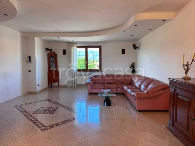Villa a schiera in vendita a Prato via di Casale, Vergaio Tobbiana