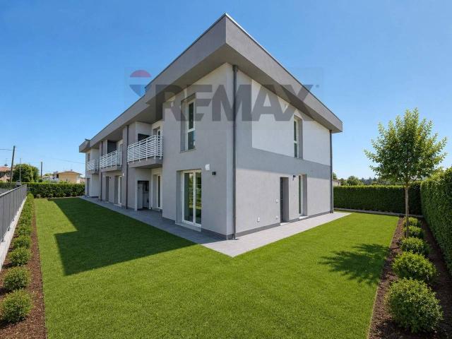 Villa a schiera in vendita a Presezzo