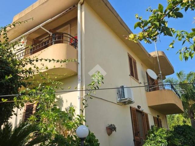 Villa a schiera in vendita a Reggio di Calabria via Troncovito, 18, Gallico Sambatello