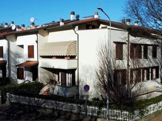Villa a schiera in vendita a Reggio Emilia
