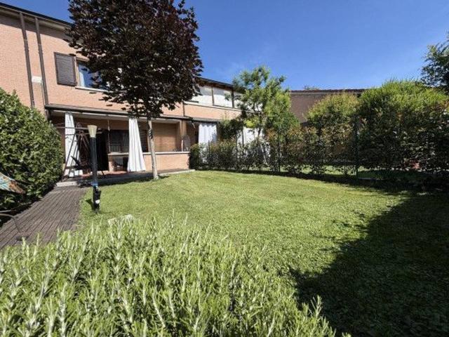 Villa a schiera in vendita a Reggio Emilia