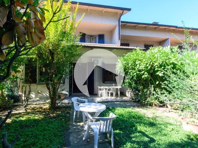 Villa a schiera in vendita a Reggio nell'Emilia