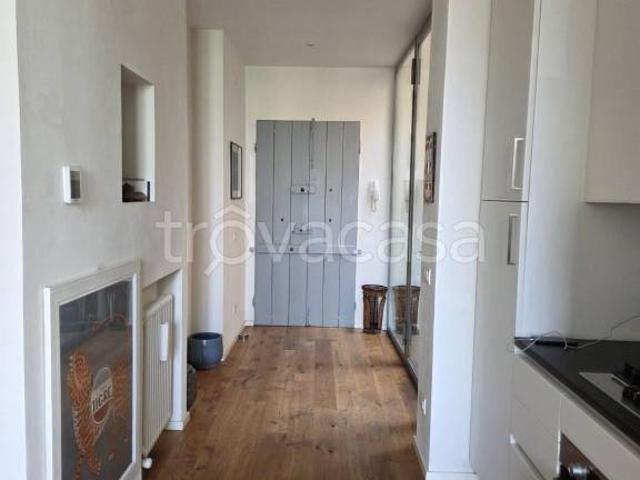 Appartamento in vendita a Reggio nell'Emilia via Roma, Centro Storico