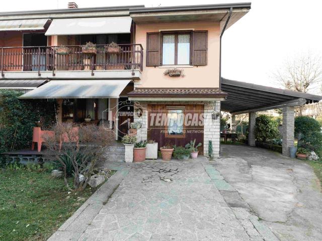 Villa a schiera in vendita a Rezzato