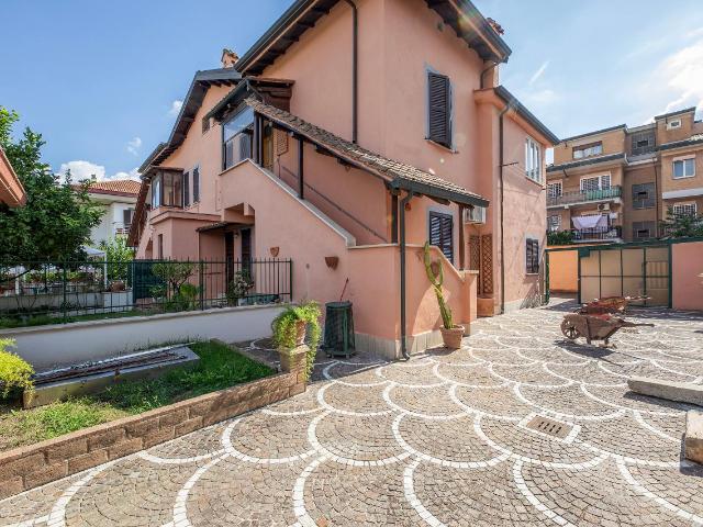 Villa a schiera in vendita a Roma