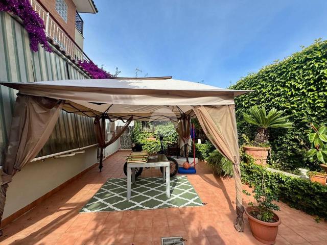Villa a schiera in vendita a Roma