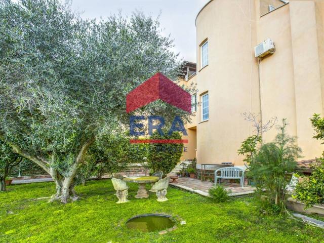 Villa a schiera in vendita a Roma