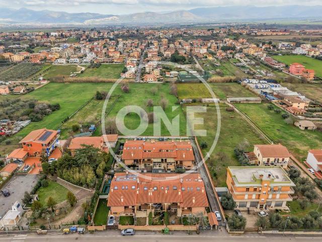 Villa a schiera in vendita a Roma
