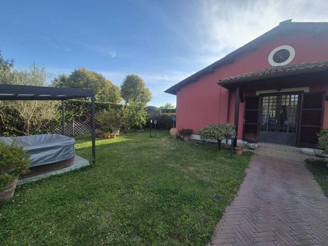 Villa a schiera in vendita a Roma