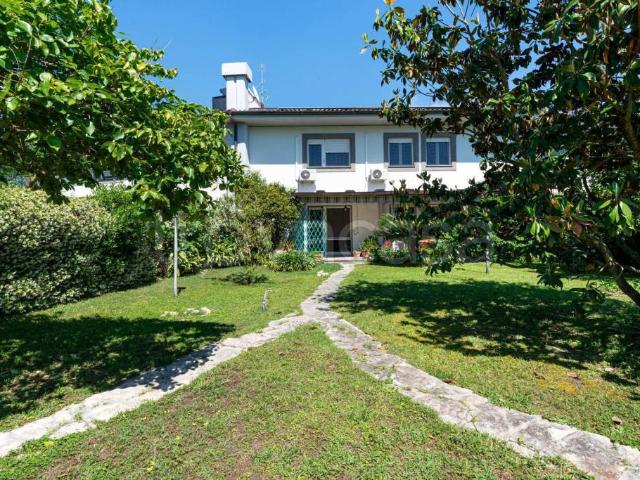 Villa a schiera in vendita a Roma largo Alcibiade, 26, Casal Palocco