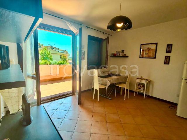 Villa a schiera in vendita a Roma via Mezzocorona, 95, Infernetto