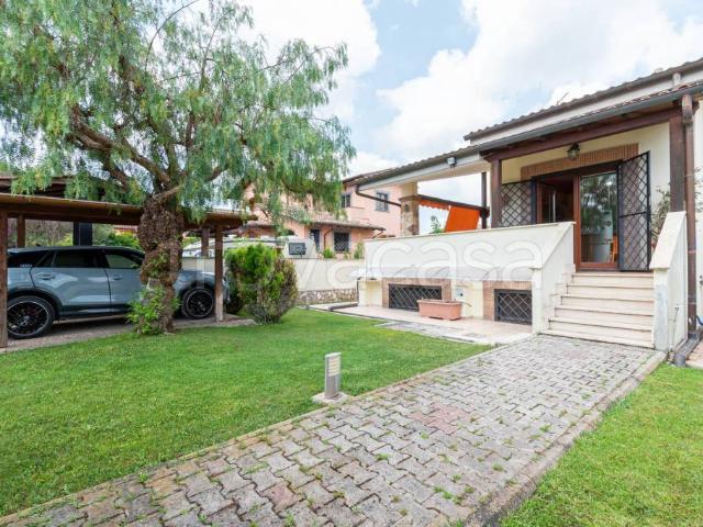 Villa a schiera in vendita a Roma via Bernardo Pasquini, 90, Infernetto