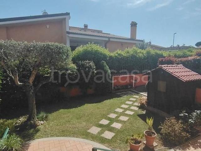 Villa a schiera in vendita a Roma via di San Matteo, 82, Tor Vergata