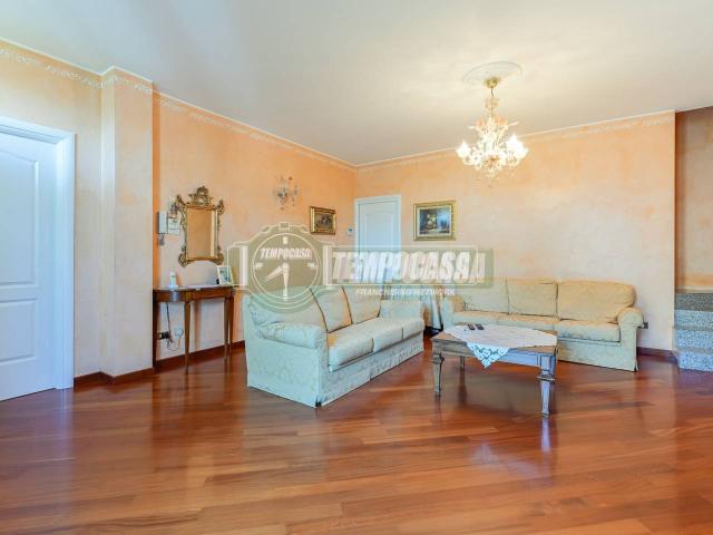 Villa a schiera in vendita a Roncello