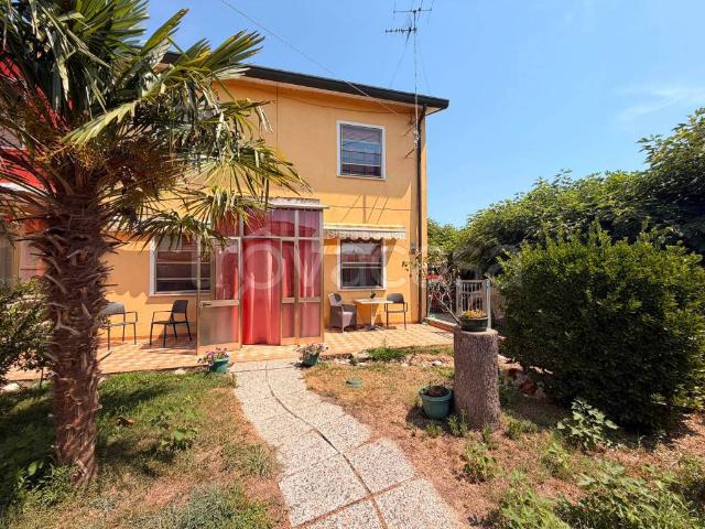 Villa a schiera in vendita a Rosolina via Bassafonda