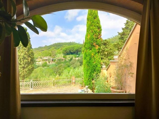 Villa a schiera in vendita a Rosignano Marittimo
