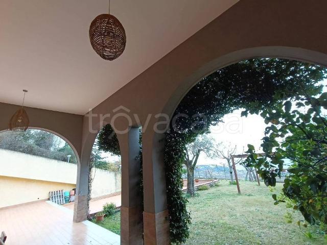 Villa a schiera in vendita a Salerno via Campovascio, Ogliara