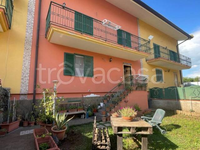 Villa a schiera in vendita a San Nicola Manfredi via Basso Casale, Santa Maria Ingrisone
