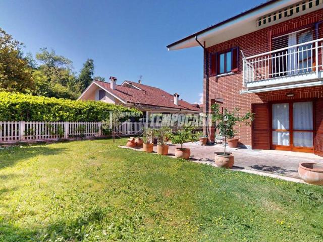 Villa a schiera in vendita a Sangano via Giuseppe Bonino 80