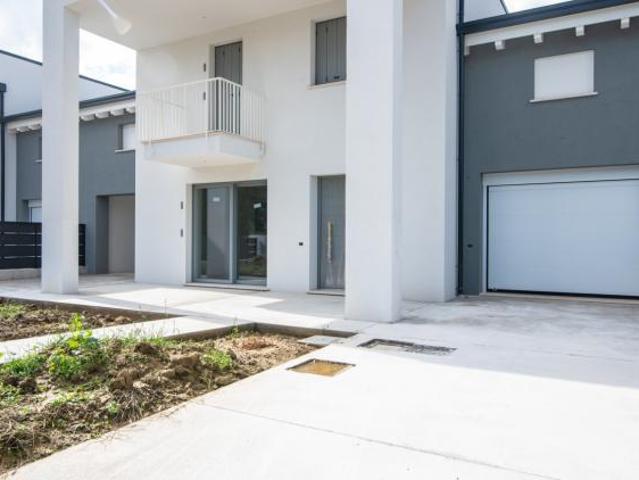 Villa a schiera in vendita a Santa Giustina in Colle