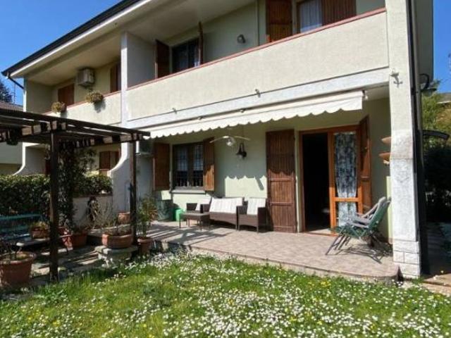 Villa a schiera in vendita a Sassuolo