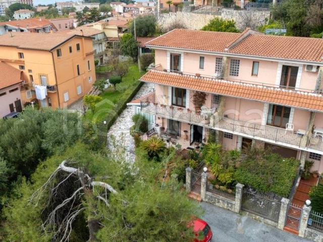 Villa a schiera in vendita a Scalea via Giuseppe Pezzotti, 14