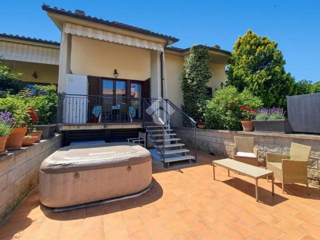 Villa a schiera in vendita a Scarlino via Giulio Cesare, 2, Scarlino Scalo