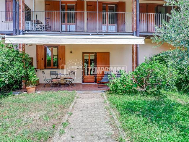 Villa a schiera in vendita a Sesto Calende