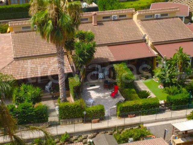 Villa a schiera in vendita a Trabia viale dei Fiori, 22