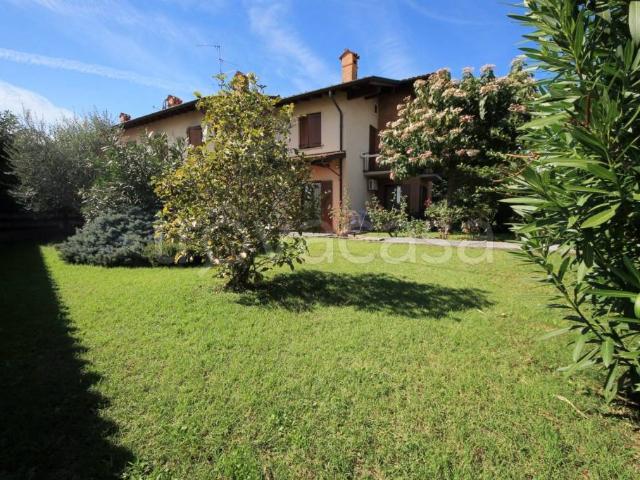 Villa a schiera in vendita a Treviolo