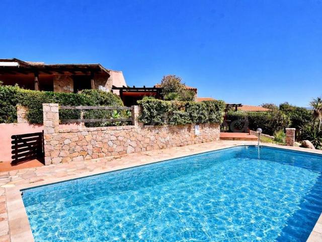 Villa a schiera in vendita a Trinità d'Agultu e Vignola