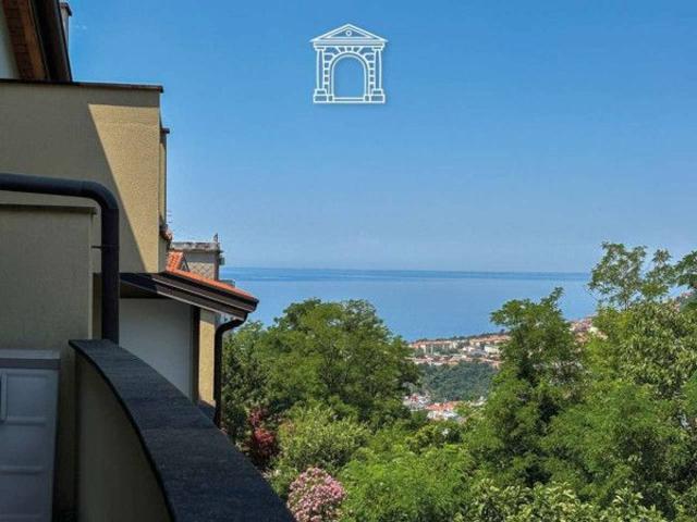 Villa a schiera in vendita a Trieste