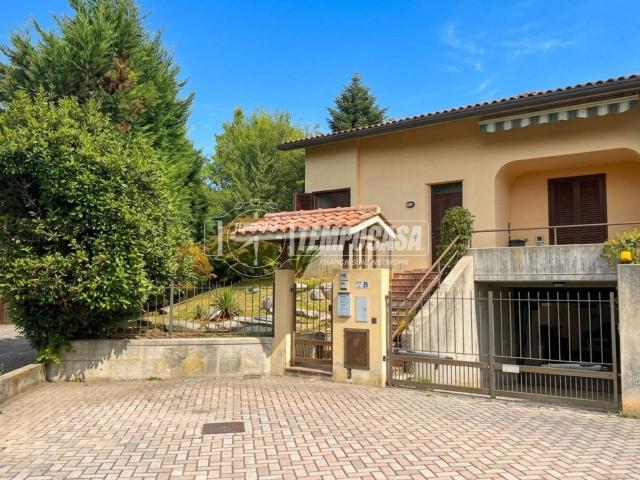 Villa a schiera in vendita a Usmate Velate