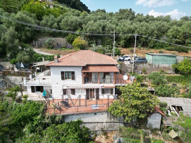 Villa a schiera in vendita a Ventimiglia