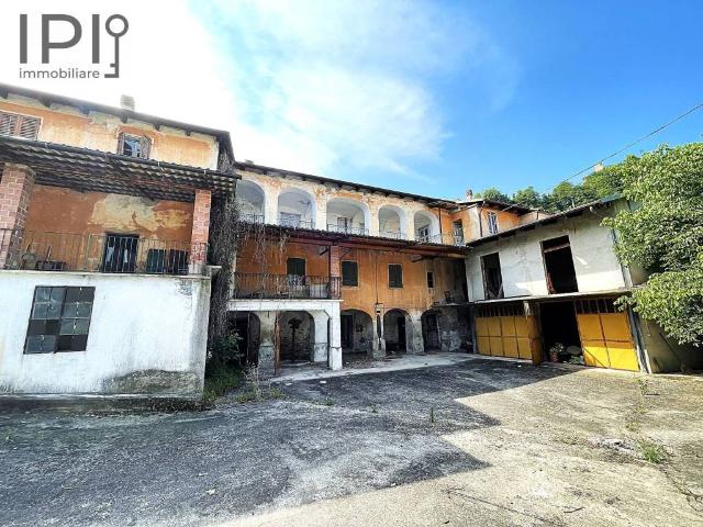 Villa a schiera in vendita a Vesime via del prino, 10