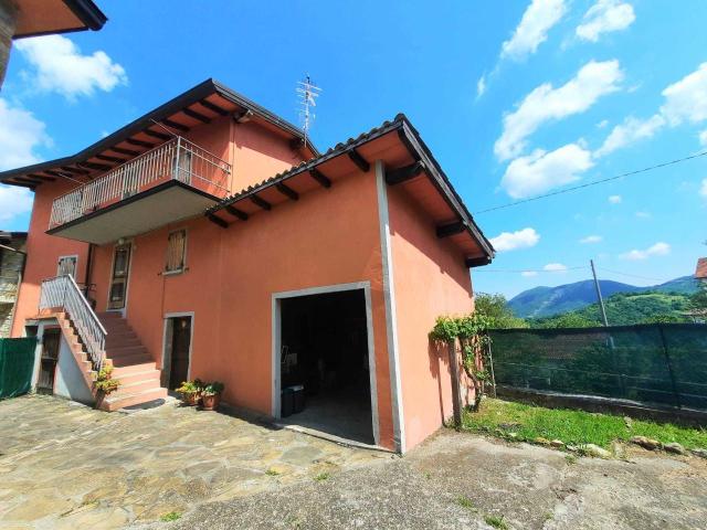 Villa a schiera in vendita a Vernasca