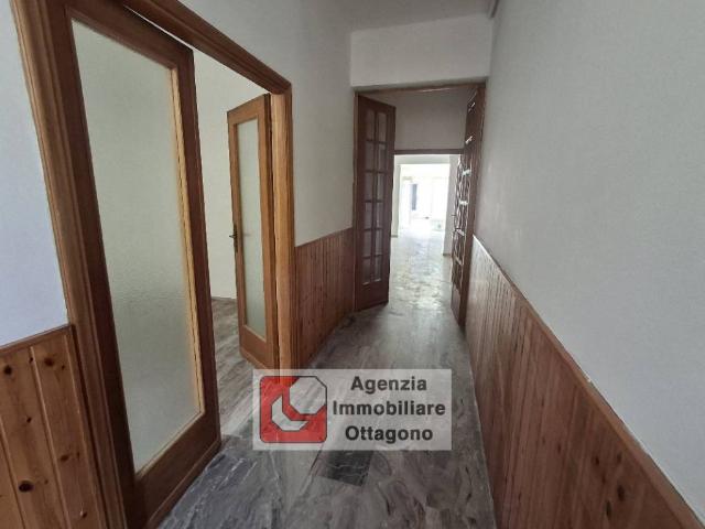 Villa a schiera in vendita a Viareggio via Felice Cavallotti