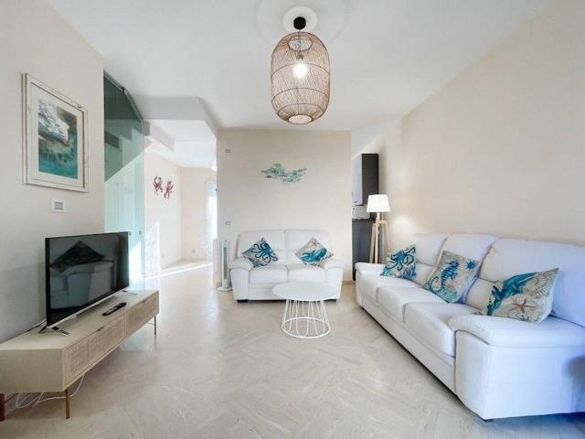 Villa a schiera in vendita a Viareggio