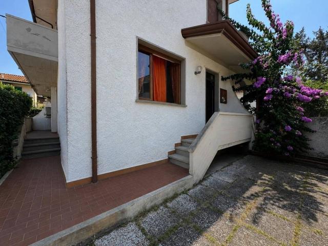Villa a schiera in vendita a Viareggio
