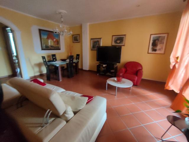 VILLA A SCHIERA in VENDITA a VIAREGGIO TERMINETTO di 4 vani
