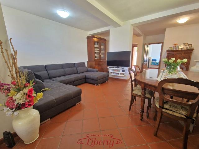 VILLA A SCHIERA in VENDITA a VIAREGGIO EX CAMPO D'AVIAZIONE di 4 vani