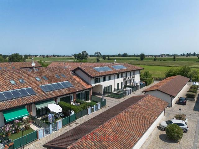 Villa a schiera in vendita a Villanova del Sillaro