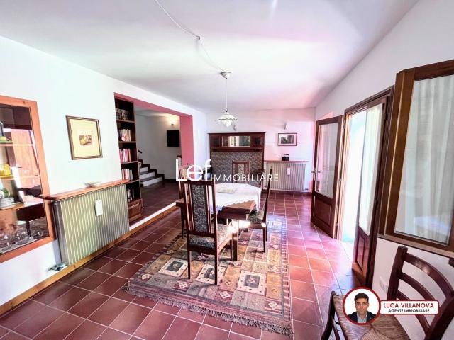 VILLA A SCHIERA in VENDITA a VITTORIO VENETO di 4 vani