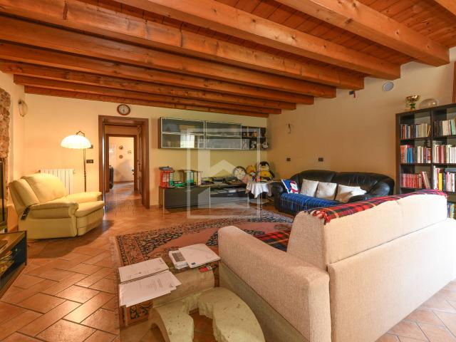Villa a schiera in vendita a Volta Mantovana