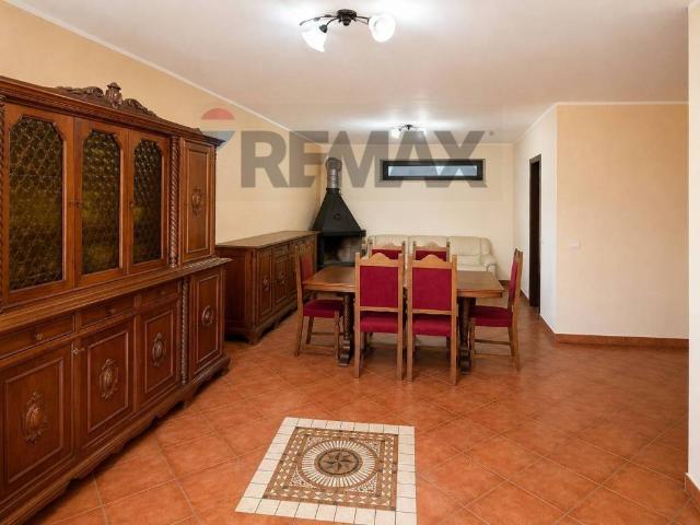 Villa a schiera in vendita a Zumpano via Serre, 8