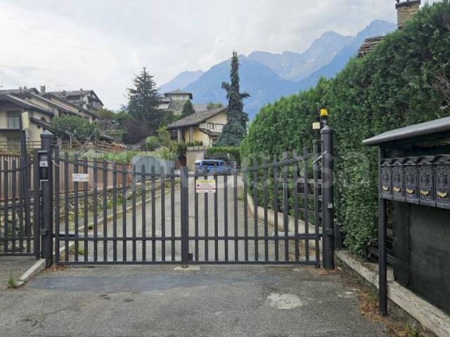 Villa a schiera in vendita ad Aosta