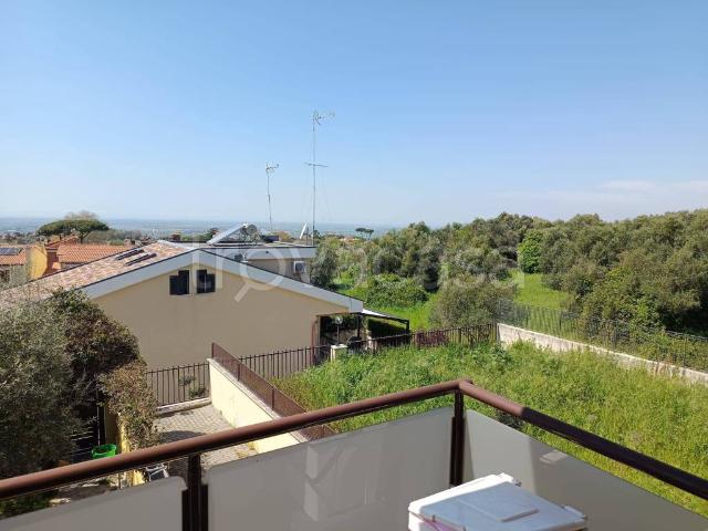 Villa a schiera in vendita ad Albano Laziale via delle Mole