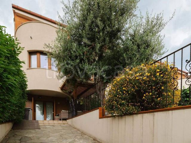 Villa a schiera in vendita ad Ancona via russi, 63, Passo Varano