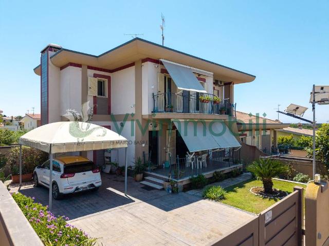 Villa a schiera in vendita ad Anzio via Monte Celio, 74, Cocchino