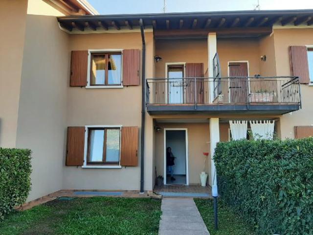 Villa a schiera Manerba del Garda. Rif.: 006 Manerba